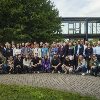 Gruppenbild der Zukunftsakademie Lausitz 2023 mit Workshopleitenden.